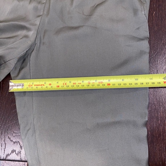 Olive green capped sleeve jumpsuit - Picture 10 of 14